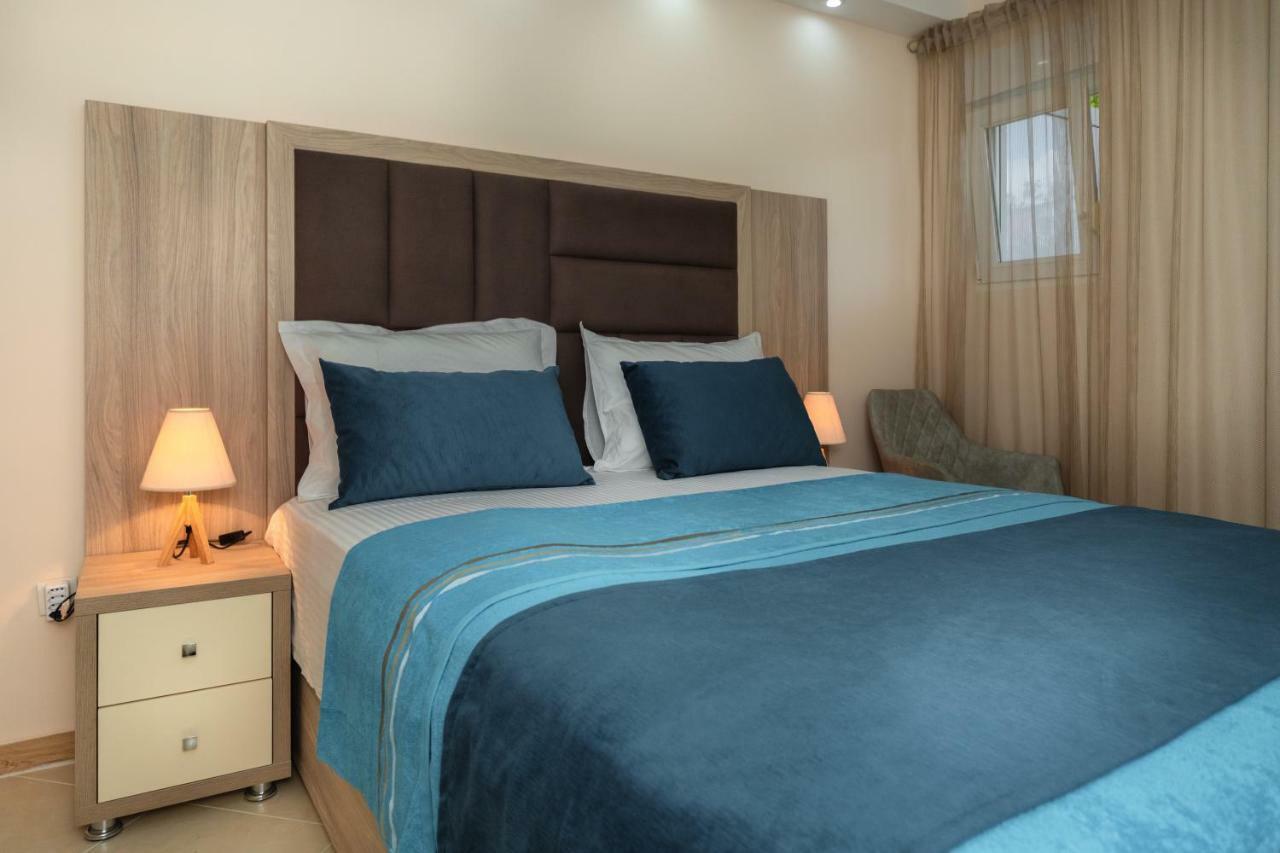 Apartmani Tref Petrovac Exterior photo