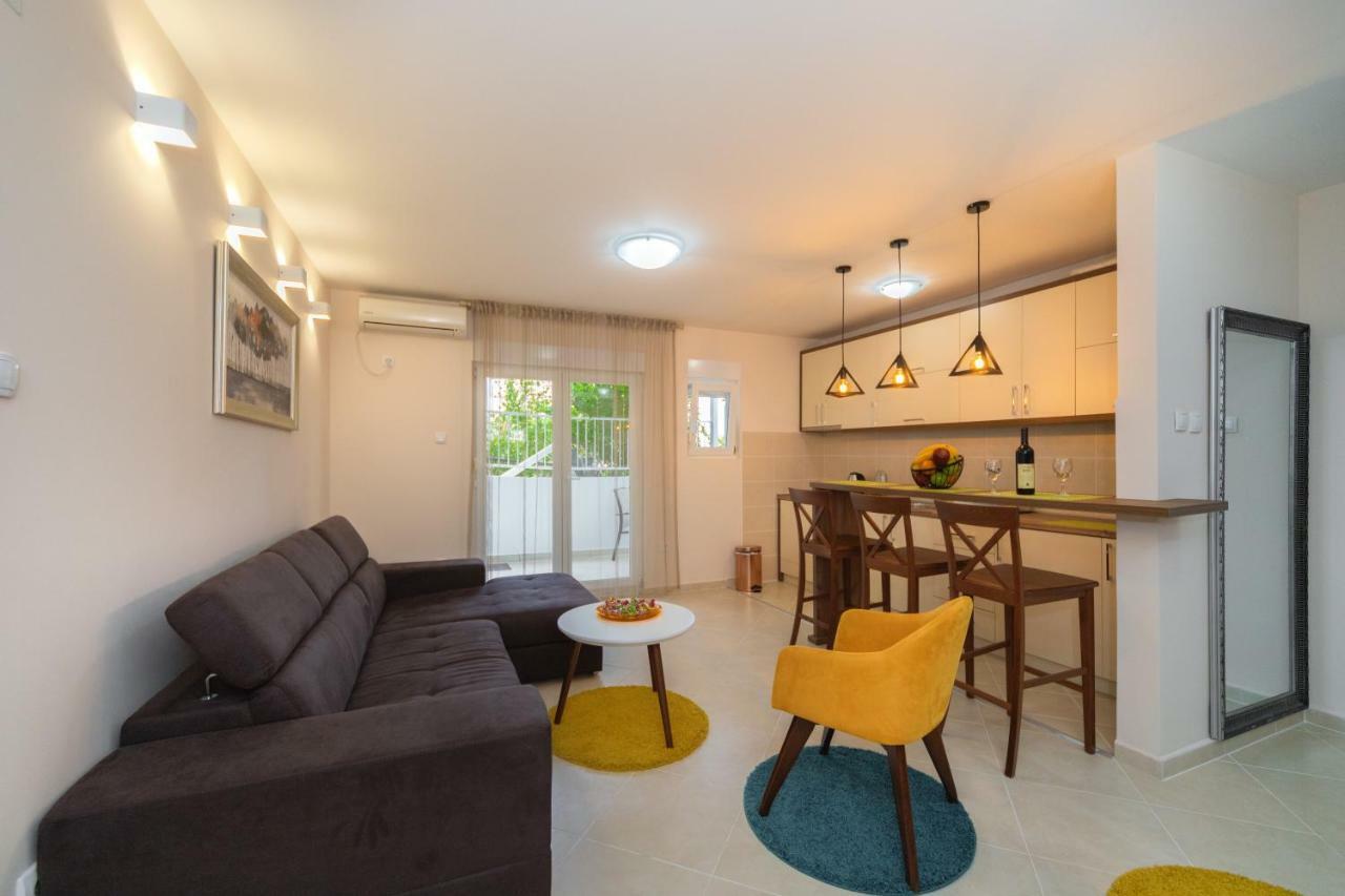 Apartmani Tref Petrovac Exterior photo