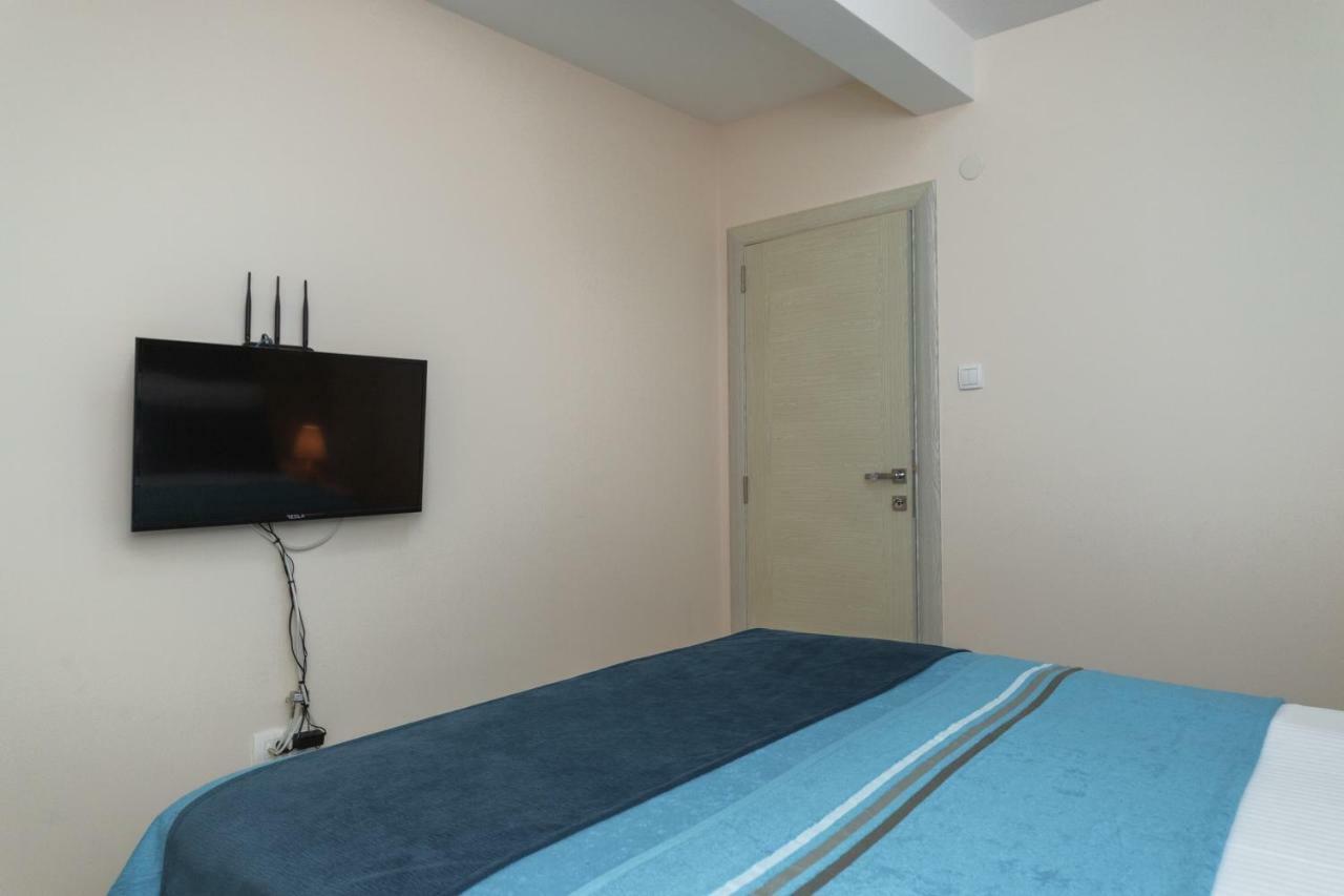 Apartmani Tref Petrovac Exterior photo